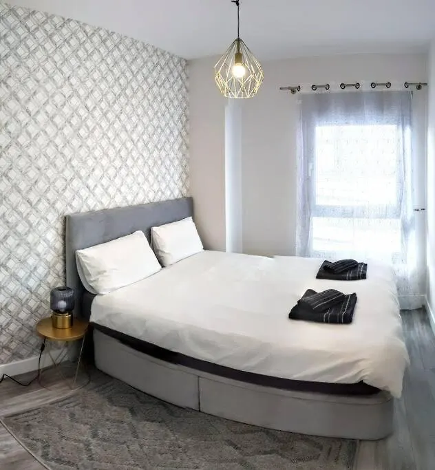 Apartment Historical Center Flat With Pool, Tennis & Parking Malaga
